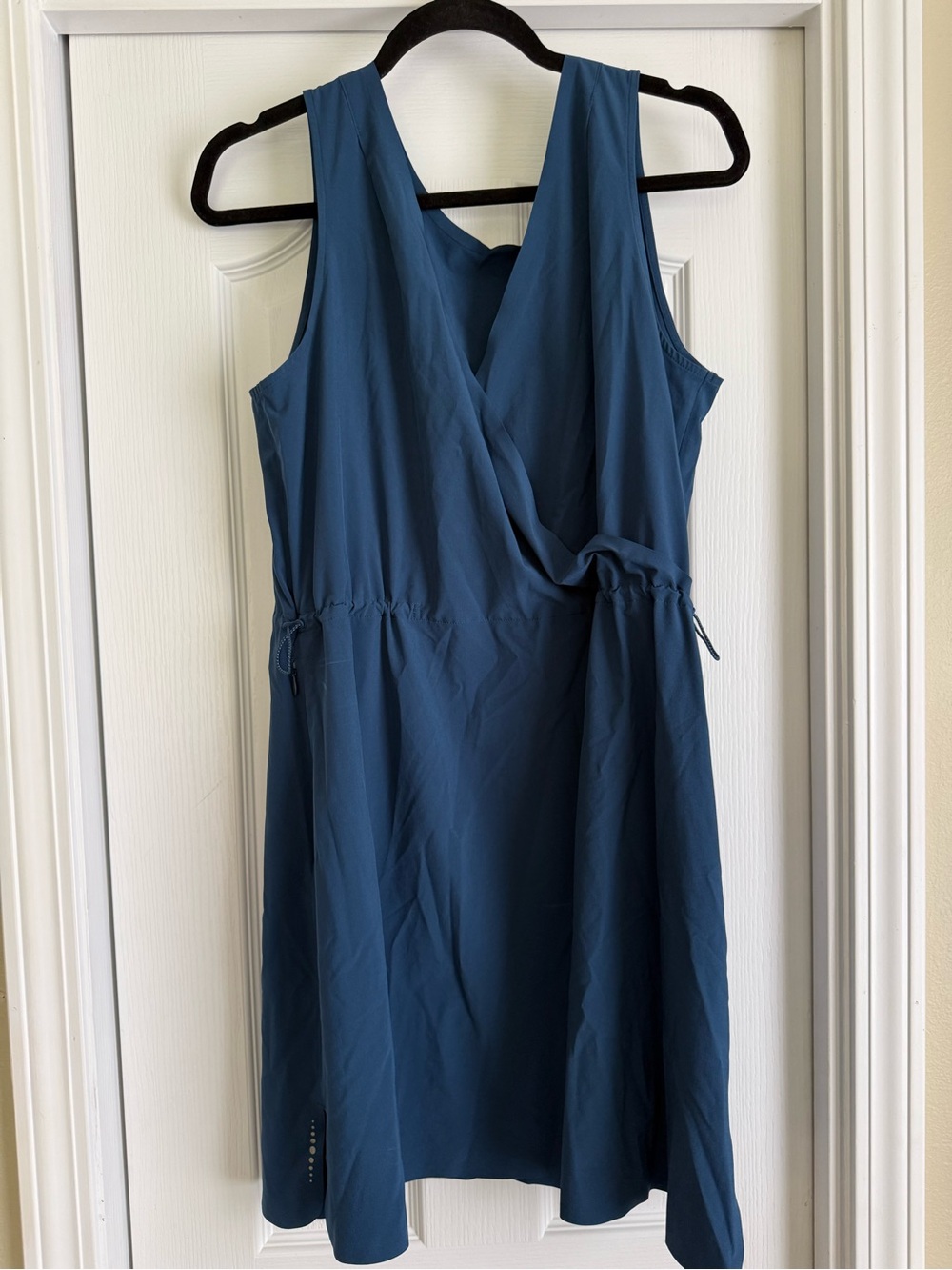Kuhl Sleeveless Teal-Blue Wrap Dress with Drawstring